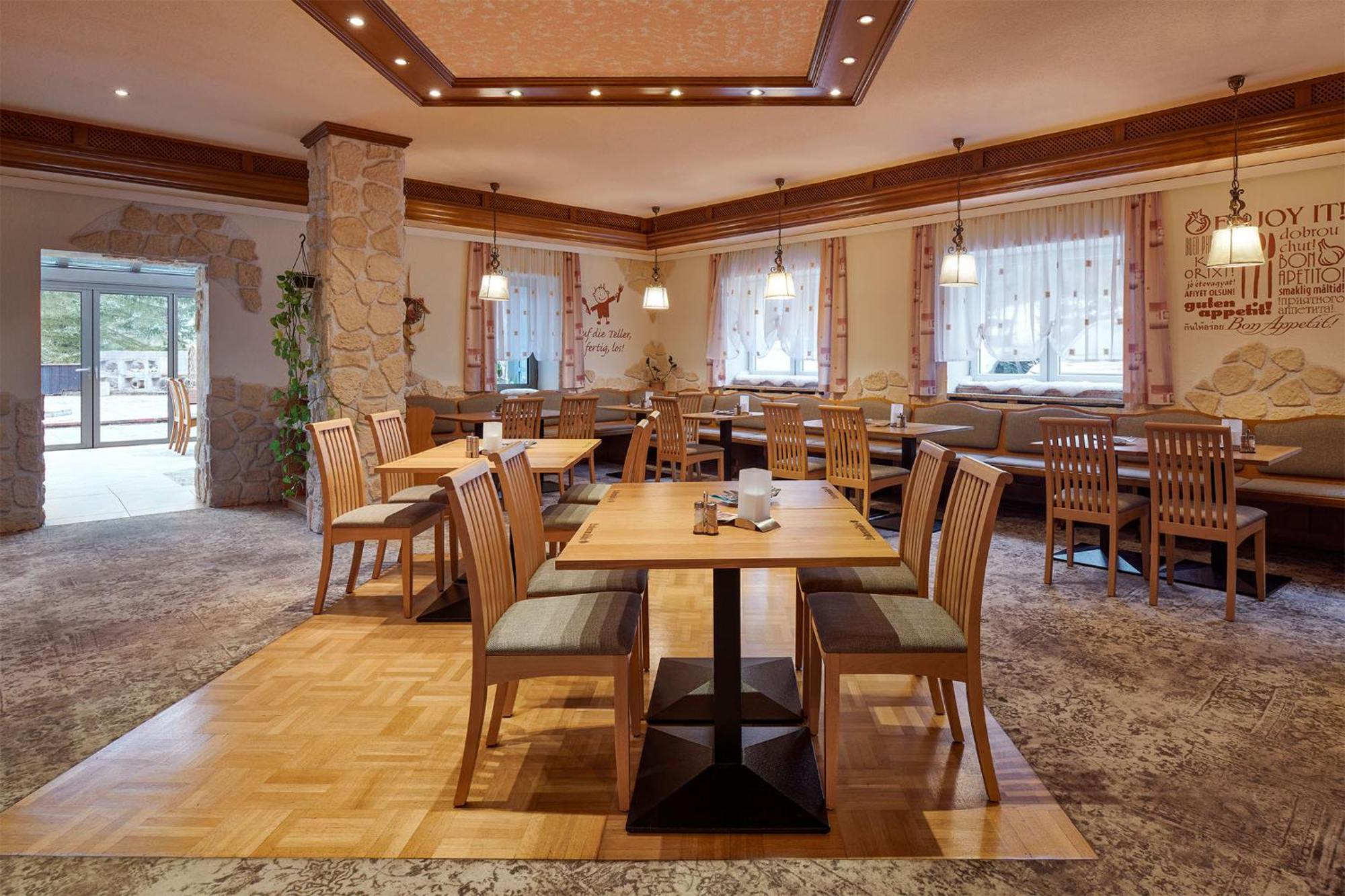 Hotel Ladenmuehle Альтенберг Экстерьер фото